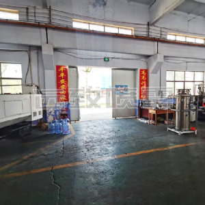 廠區(qū)車間